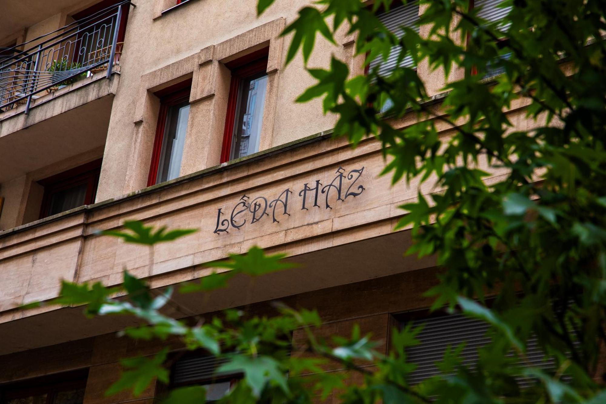 City Sky Lodge Budapest Exterior photo