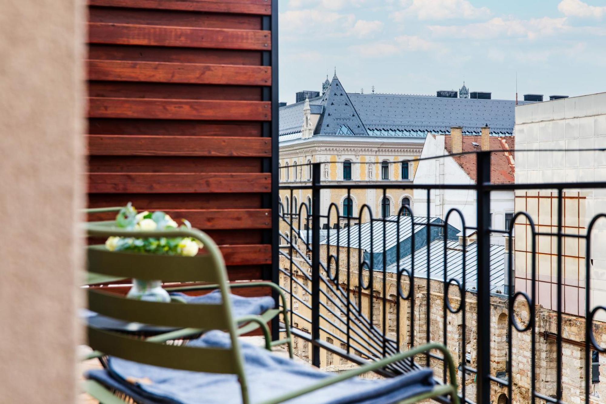 City Sky Lodge Budapest Exterior photo